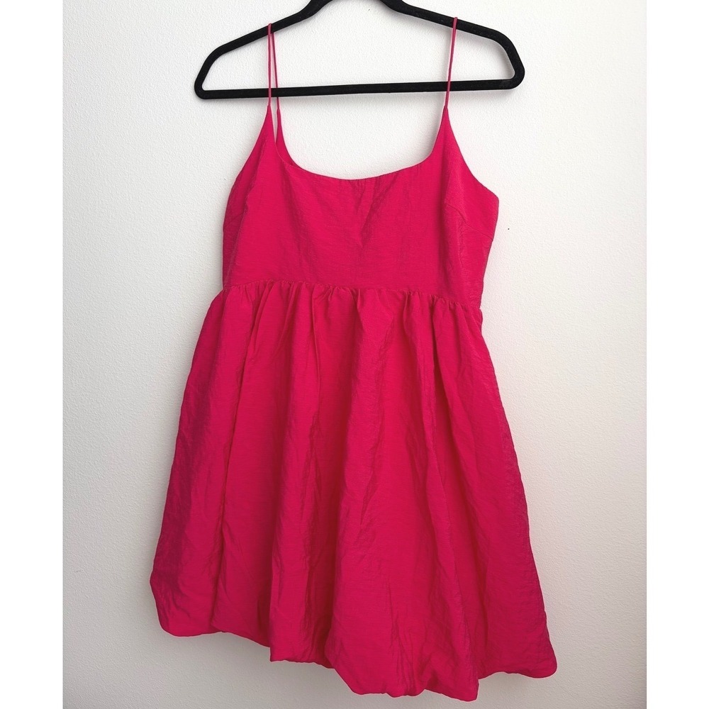 Forever 21 Fuchsia Pink Bubble Mini Dress Pockets Womens Small Spaghetti Strap